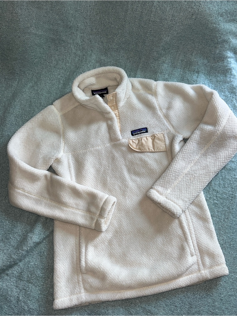 Patagonia Re-Tool Snap-T Woman’s  Fleece Pullover in Cream with Tan Trim Size XS